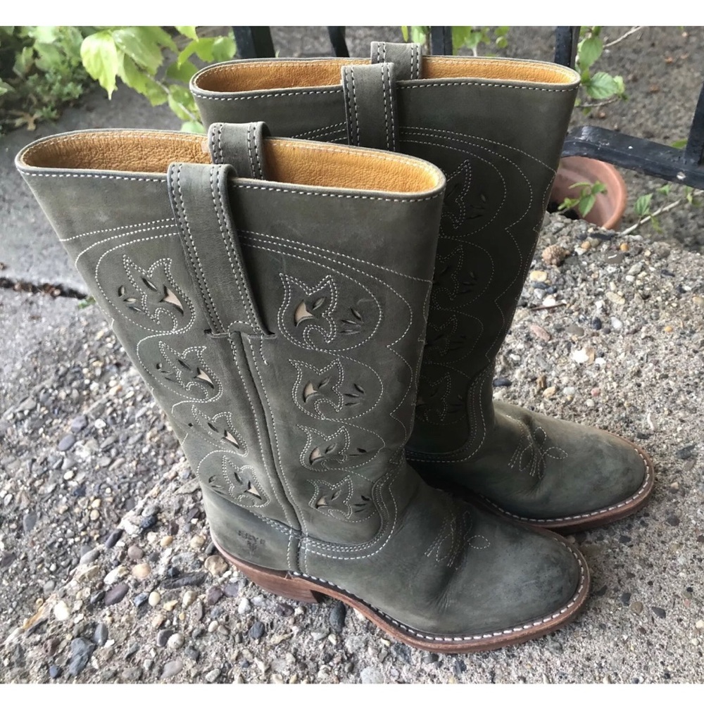 Frye Austin Flower Cut Out Olive Leather Boots - Picture 6 of 8